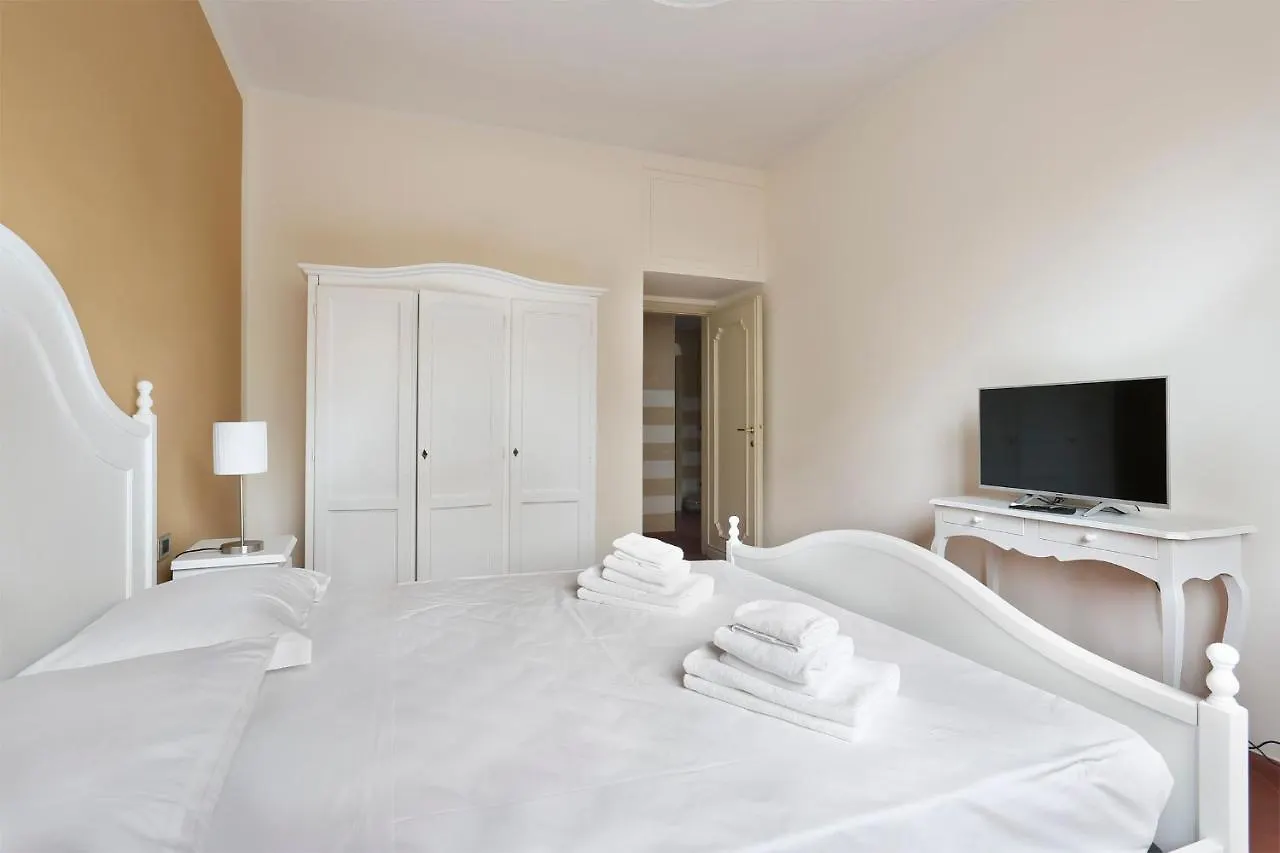 Pontevecchio 2 Bedrooms Suite-Hosted By Sweetstay Florence Italy