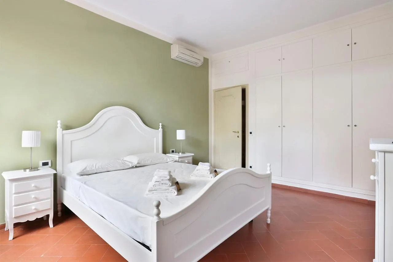 Pontevecchio 2 Bedrooms Suite-Hosted By Sweetstay Firenze 0*,  Italien